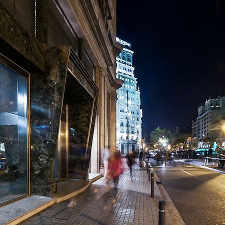 Uma Suites Passeig De Gracia 16 Barcelona Buitenkant foto